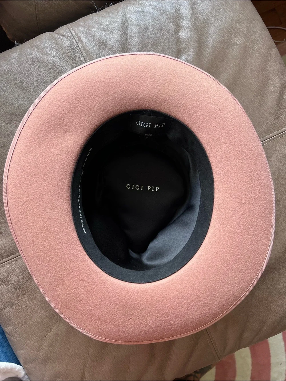 GIGI PIP elegant blush